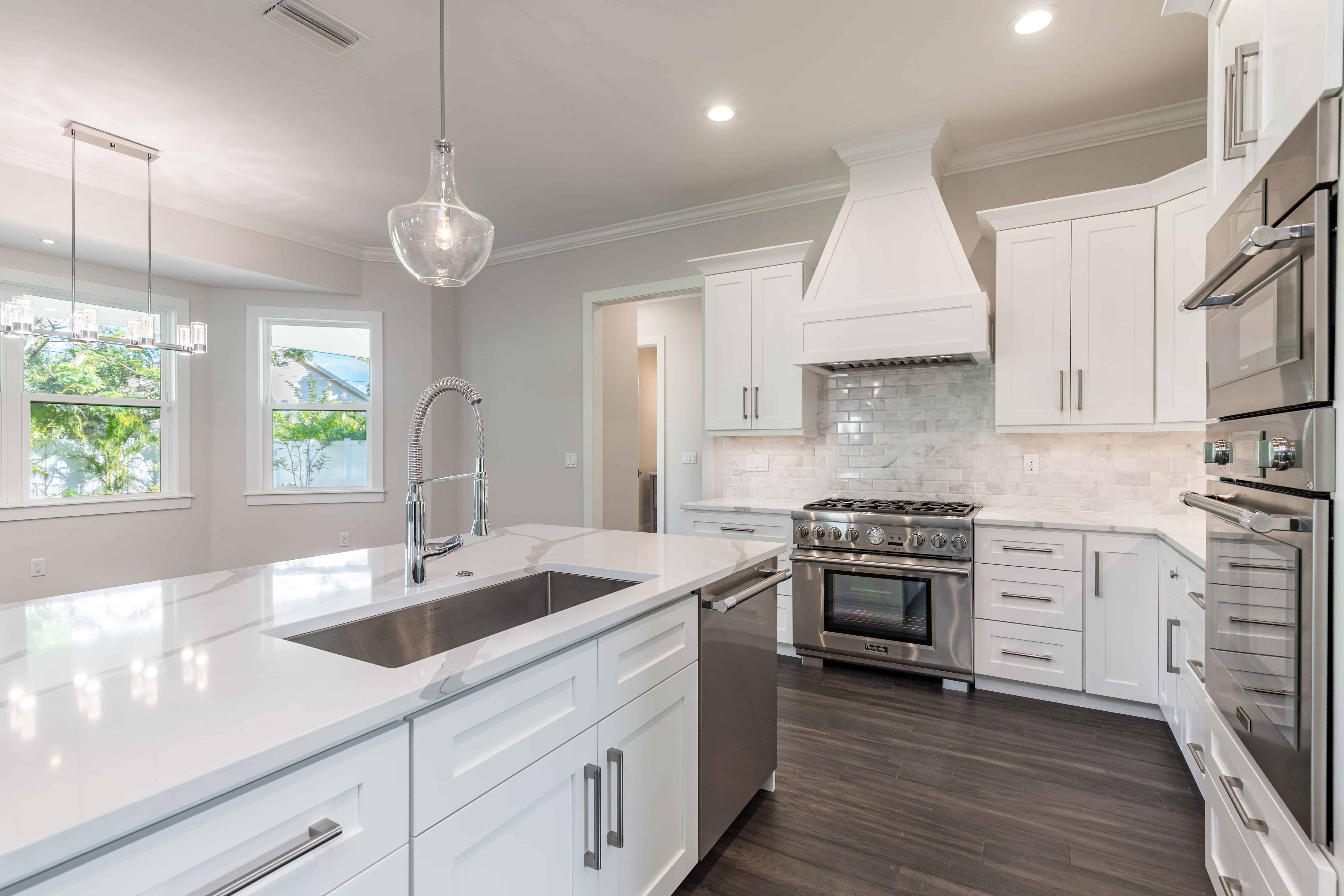 Palma Ceia West Contemporary - Kitchen Range