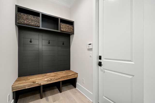 Mud Room - S Gardenia by Barritz Builders